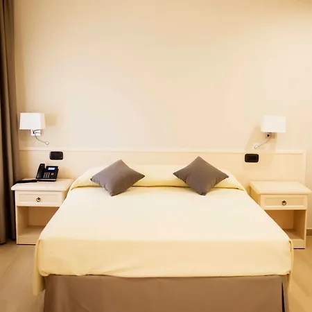 Palazzo Salerno * Roggiano Gravina